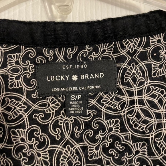 ✖️SOLD✖️ Lucky Brand - Black & White Long Sleeve - Picture 6 of 6